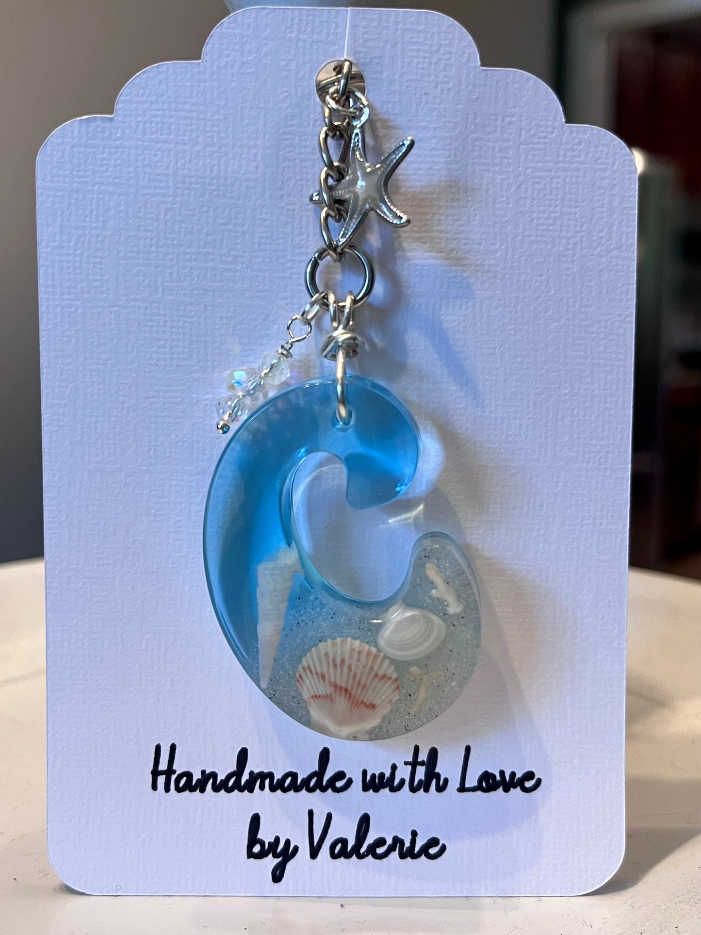 Personalized Beach Initial Keychain – Custom Coastal Keepsake